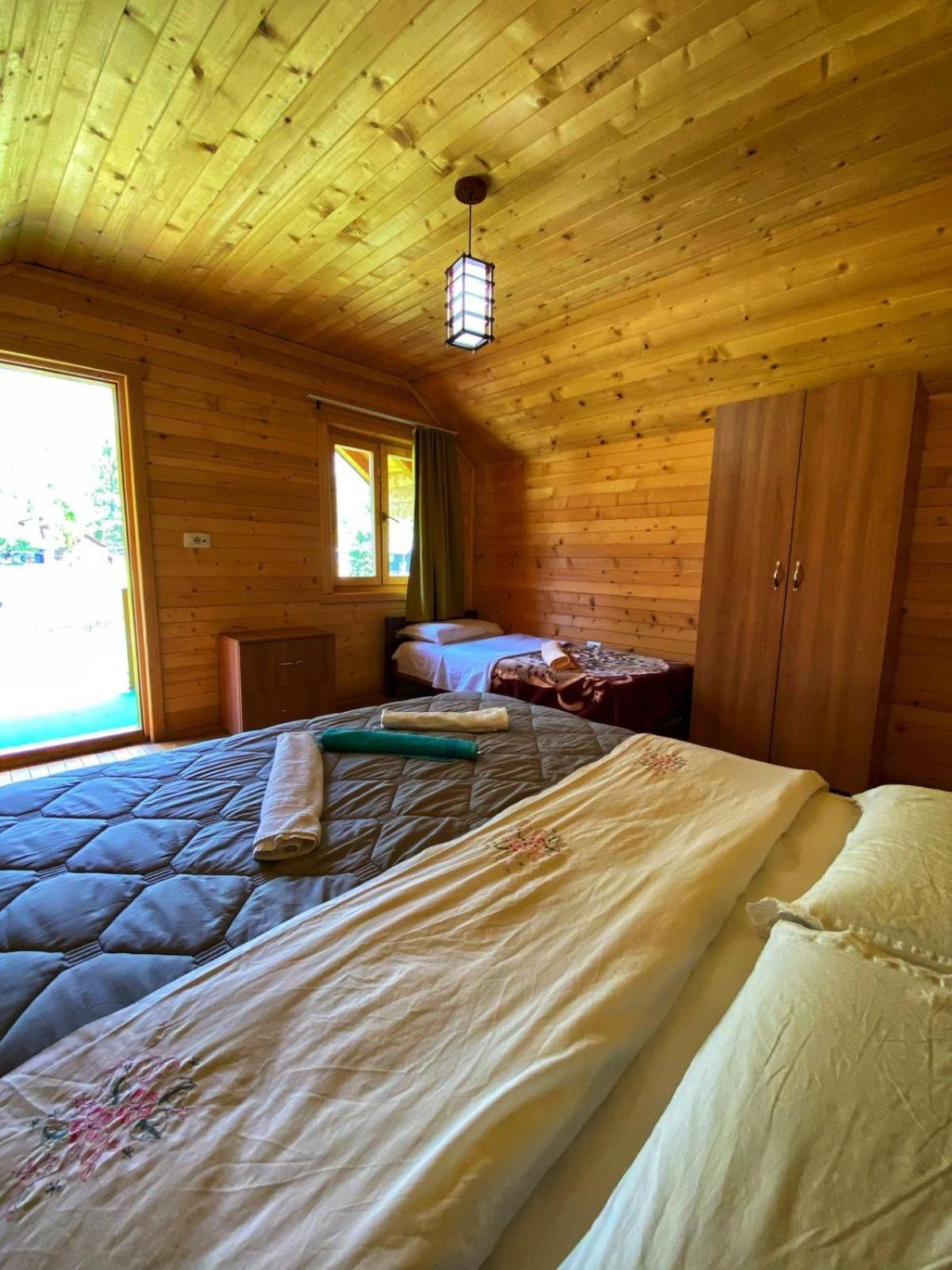 Hotel Tradita Valbona Kültér fotó