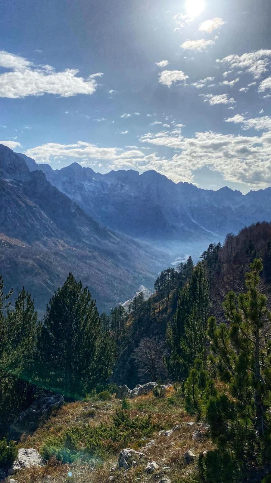 Hotel Tradita Valbona Kültér fotó